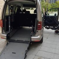 Transports 1 fauteuil roulant VW Caddy Maxi