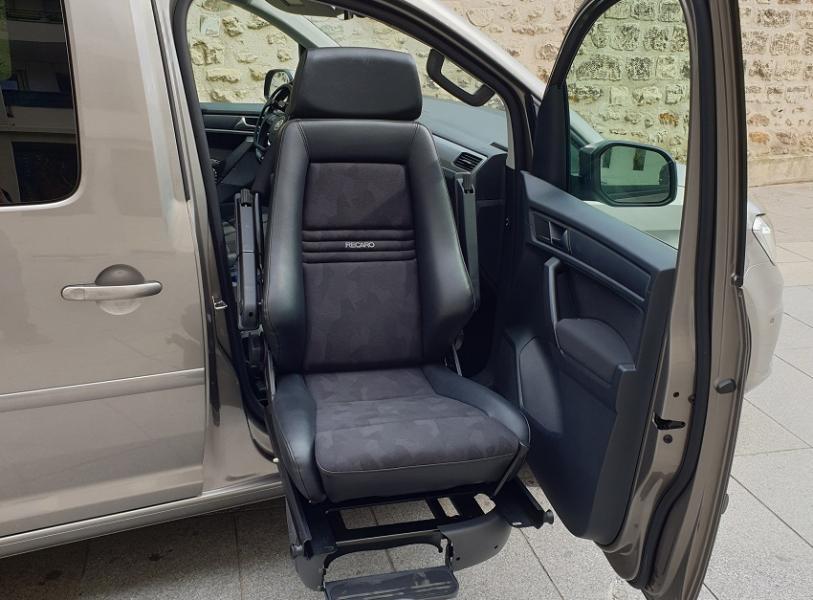 Transports 1 fauteuil roulant VW Caddy Maxi