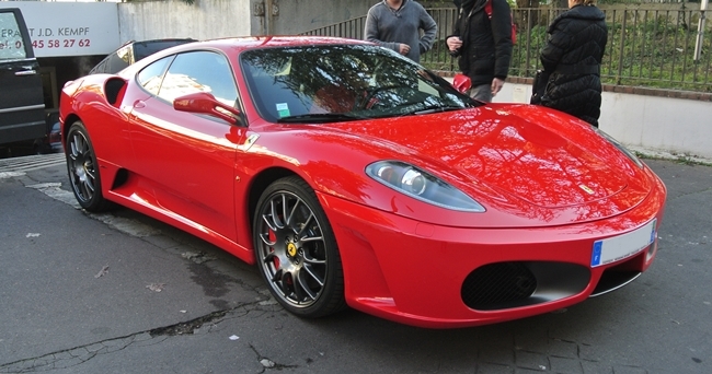 FERRARI F430 conduite tétraplégique